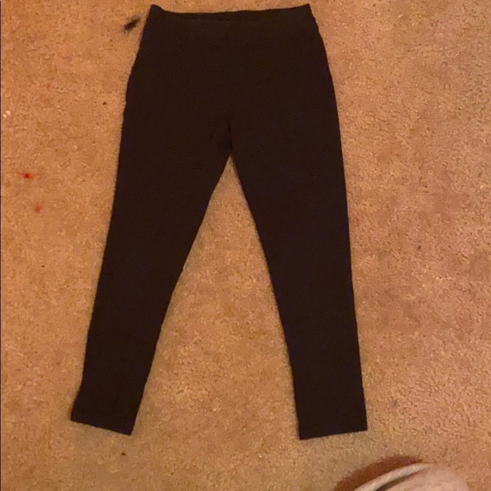 black leggings